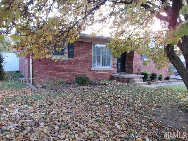 $179,900 | 348 Audubon Drive, Mount Vernon, IN 47620