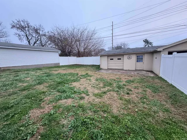 $179,900 | 348 Audubon Drive, Mount Vernon, IN 47620