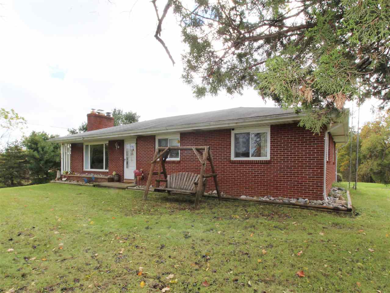 6438 Exchange Road Durand, MI 48429 - Photo 1 of 31 50059178.JPG