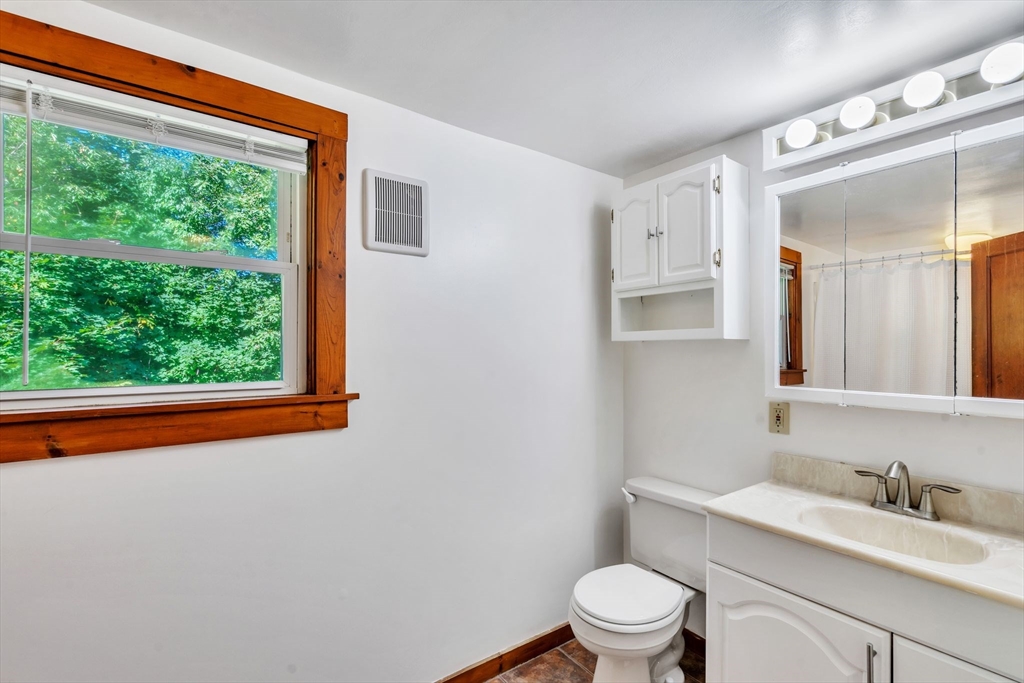 58 Pitman Road Athol, MA 01331 - Photo 25 of 42 Gallery Image 25