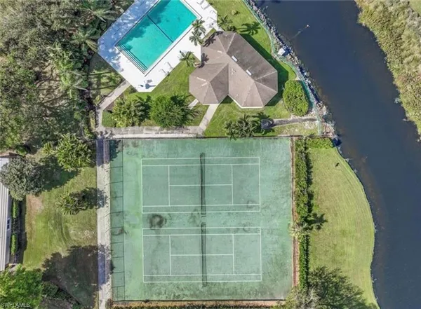 $265,000 | 1530 Imperial Golf Course Boulevard, Unit 321, Naples, FL 34110