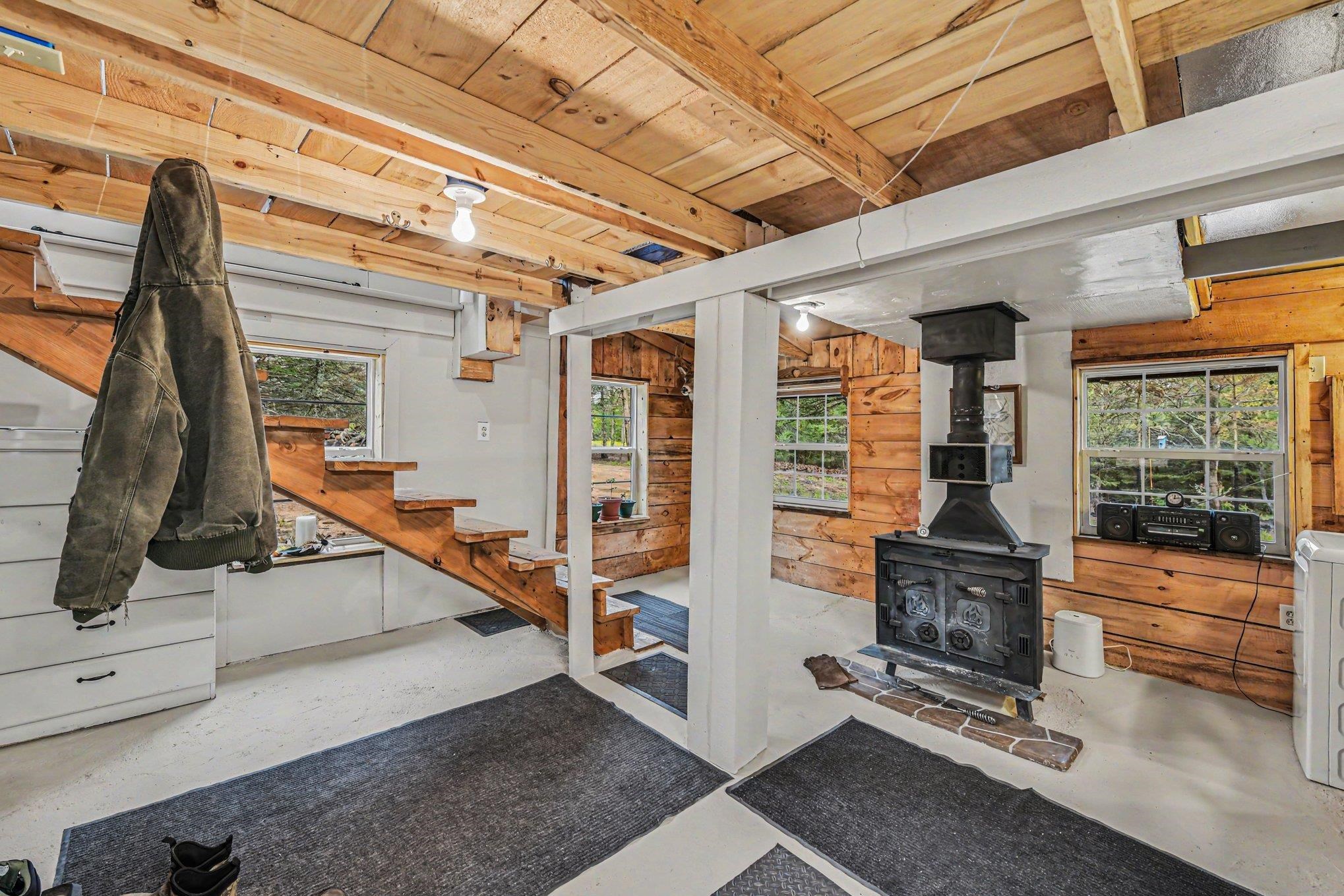 1910 West 46 Road Cadillac, MI 49601 - Photo 5 of 26