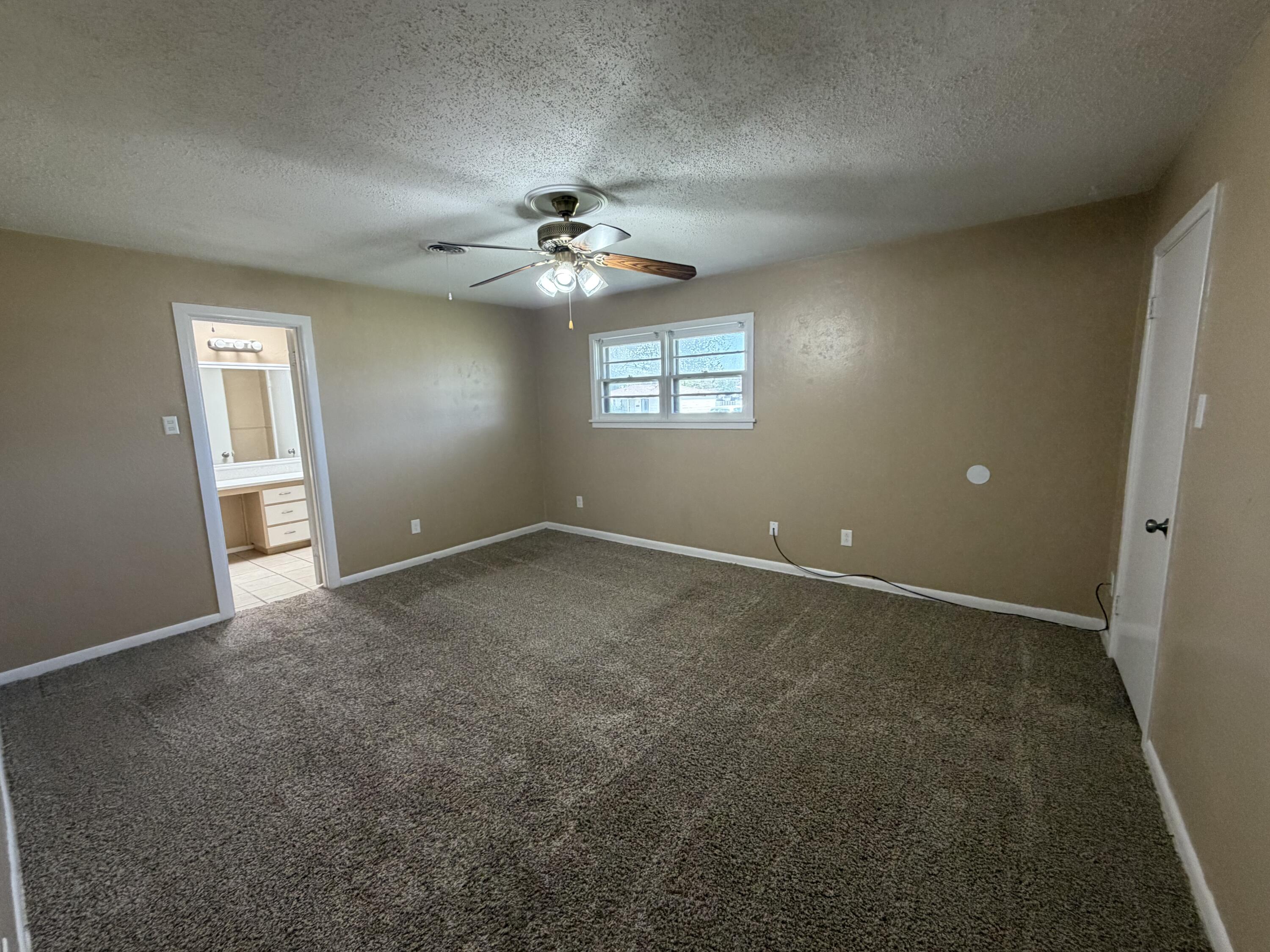 3715 36th Street Lubbock, TX 79413 - Photo 15 of 39 IMG_0033