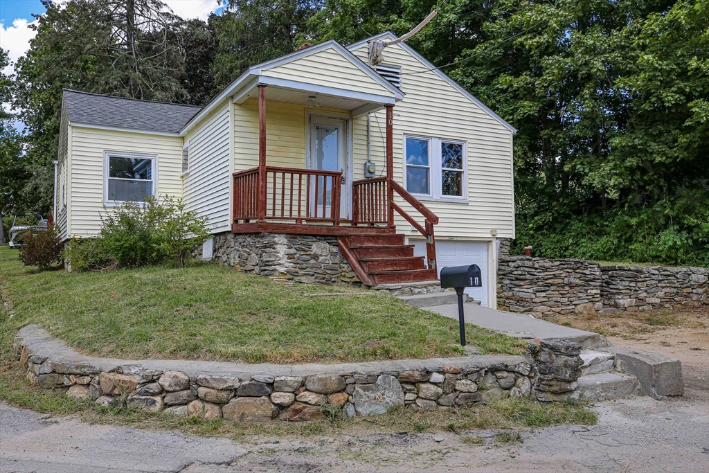 10 Overlook Avenue Charlton, MA 01507 - Photo 27 of 40 a view of a house with a yard