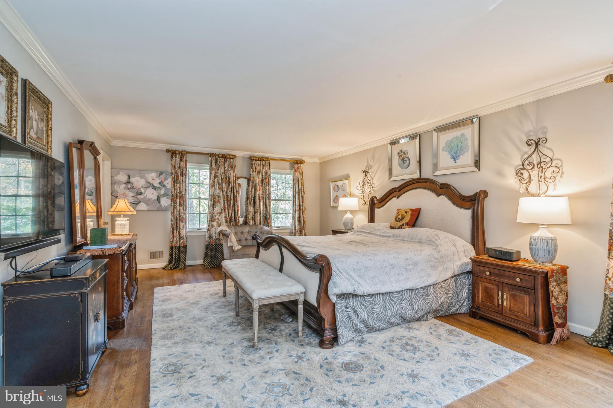 950 Evergreen Drive Somerville, NJ 08876 - Photo 20 of 49