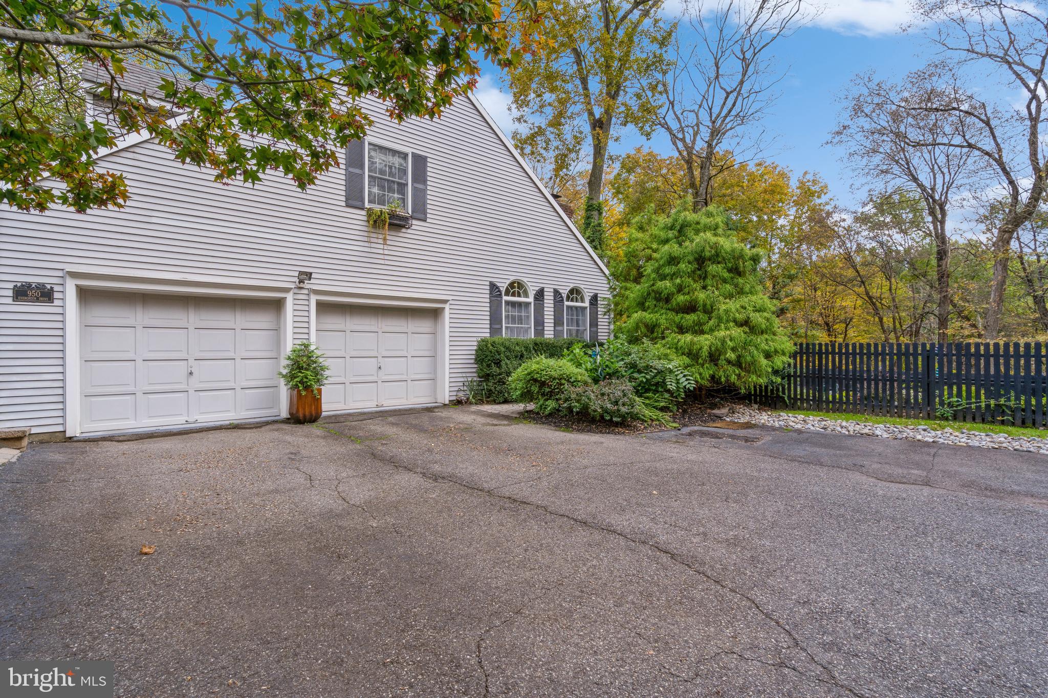 950 Evergreen Drive Somerville, NJ 08876 - Photo 40 of 49