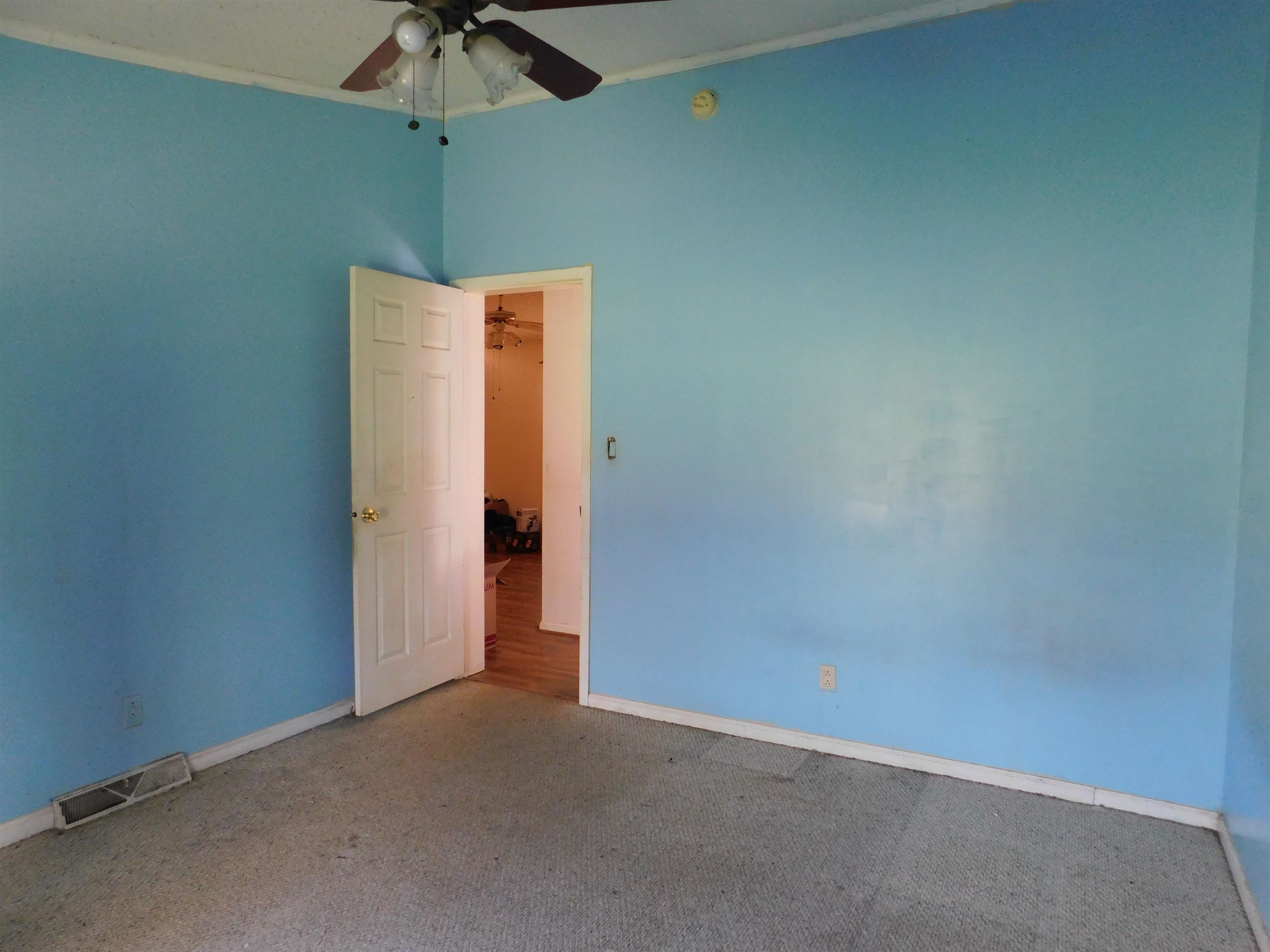 1586 Rainbow Lake Road Inman, SC 29349 - Photo 3 of 22