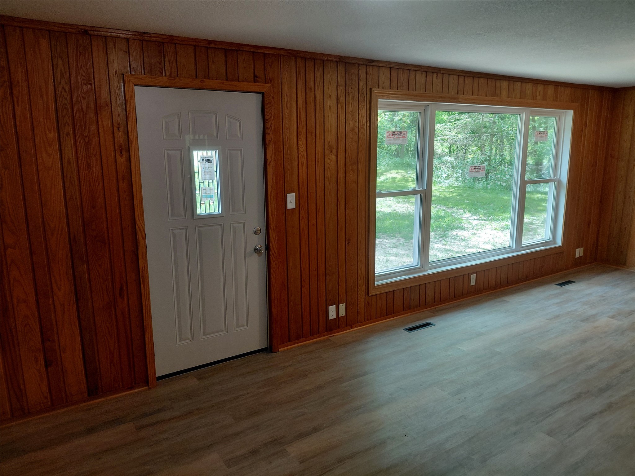 E5329 1370th Avenue Ridgeland, WI 54763 - Photo 5 of 14