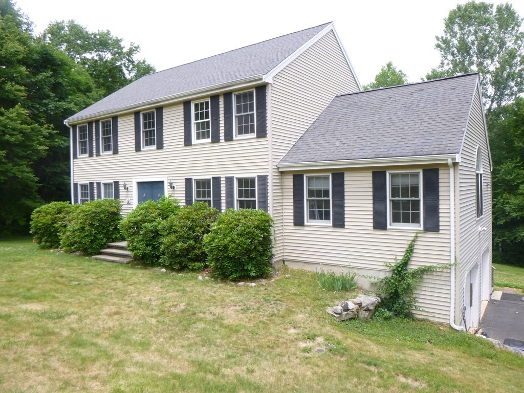 19 Butler Road Mendon, MA 01756 - Photo 3 of 41 Gallery Image 3