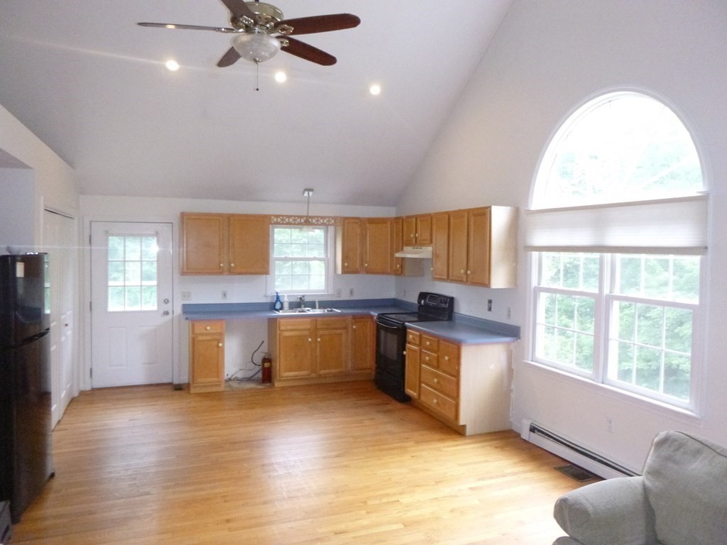 19 Butler Road Mendon, MA 01756 - Photo 6 of 41 Gallery Image 6