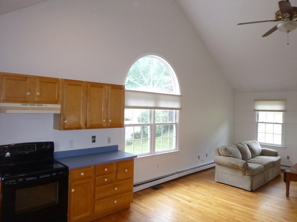 19 Butler Road Mendon, MA 01756 - Photo 8 of 41 Gallery Image 8