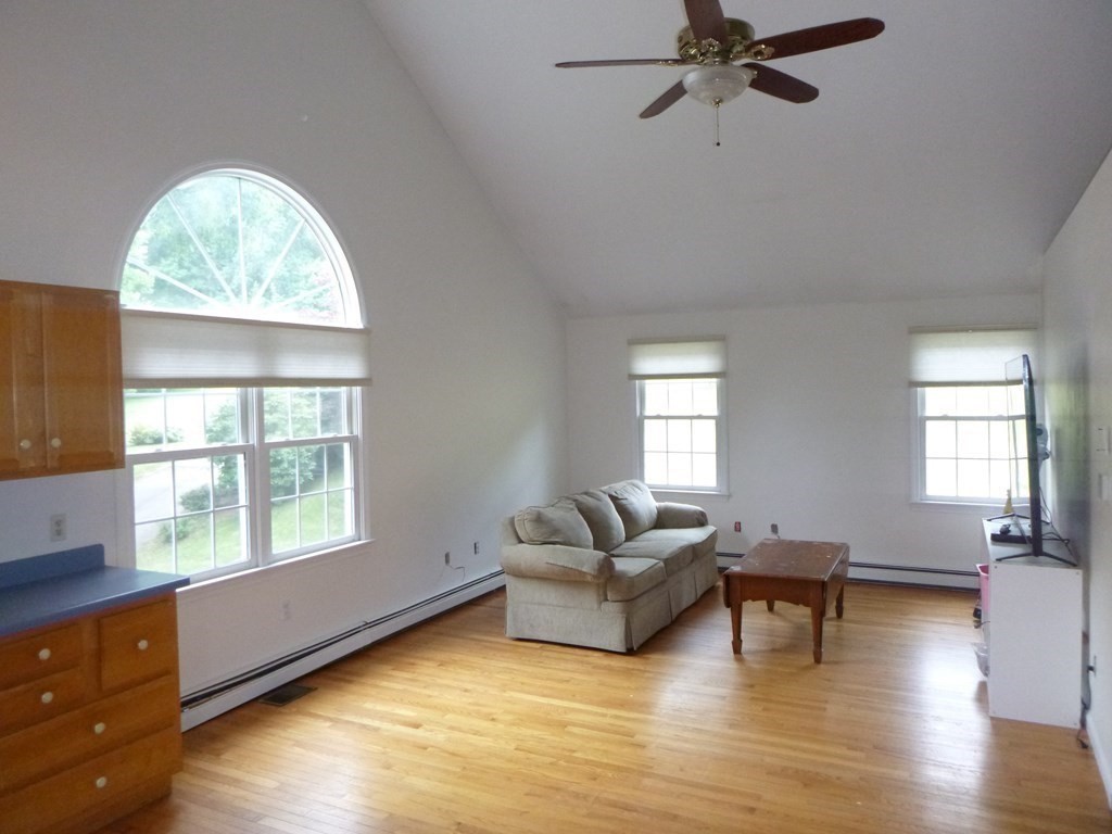 19 Butler Road Mendon, MA 01756 - Photo 9 of 41 Gallery Image 9