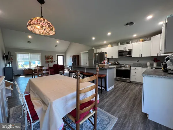 $299,900 | 99 East Creek Run Loop, Fort Ashby, WV 26719