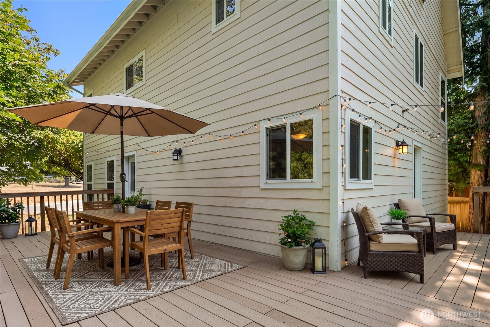 10217 148th Avenue Southeast Renton, WA 98059 - Photo 18 of 21 Gallery Image 18