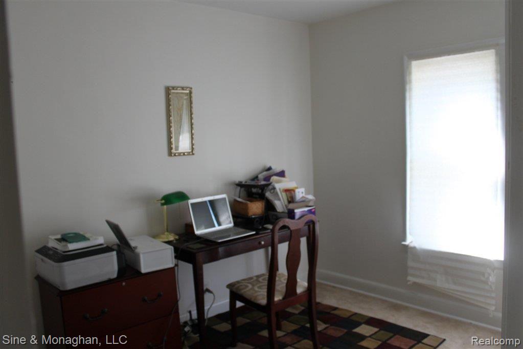 440 Madison Street Grosse Pointe, MI 48236 - Photo 7 of 16 IMG_0978.JPG