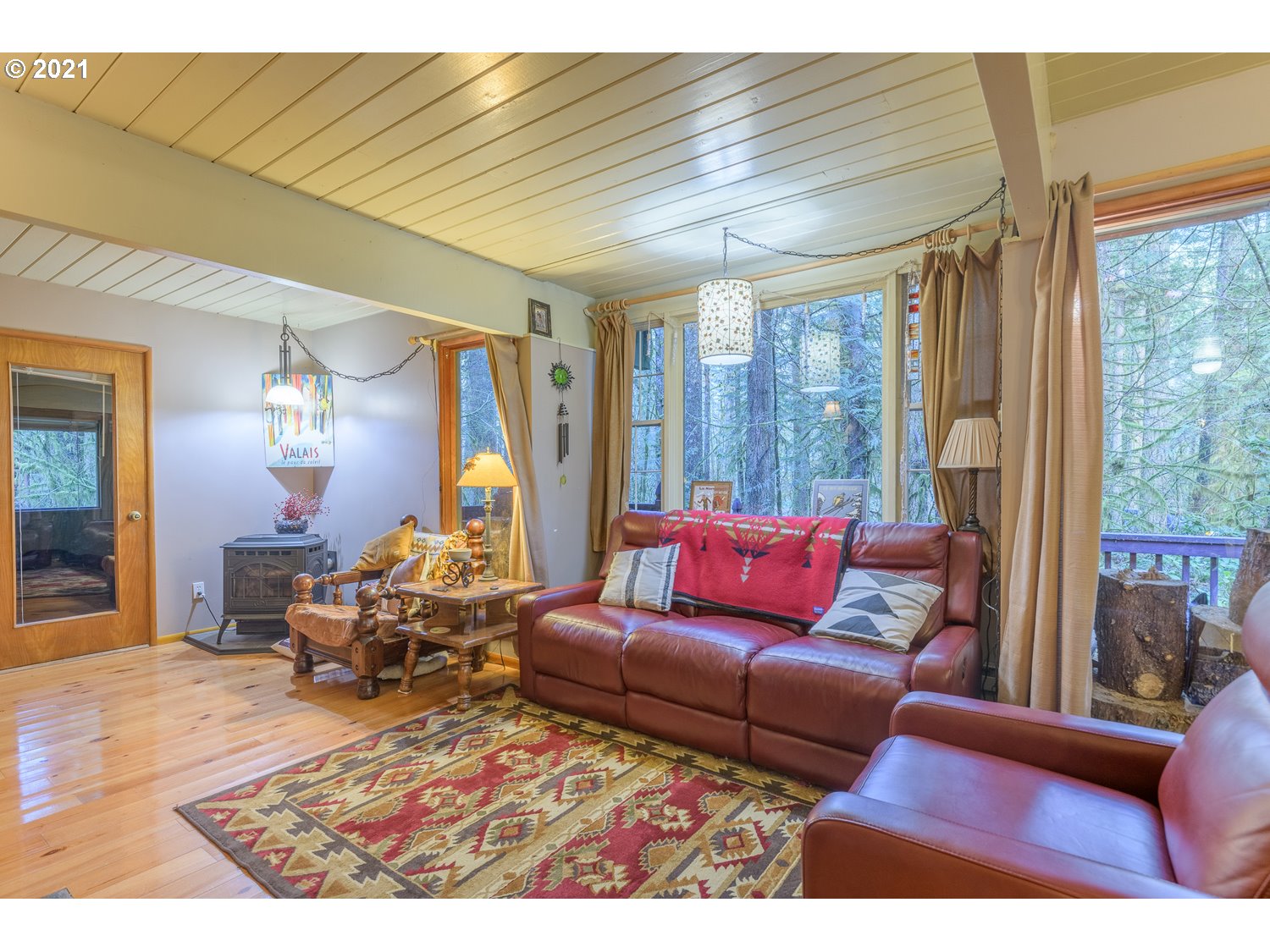 72230 East Faubion Loop Rhododendron, OR 97049 - Photo 6 of 25 Gallery Image 6