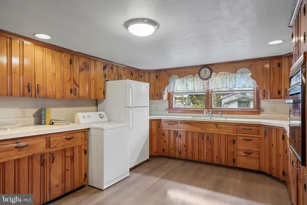 $237,500 | 100 Shreve Street, Mount Holly, NJ 08060