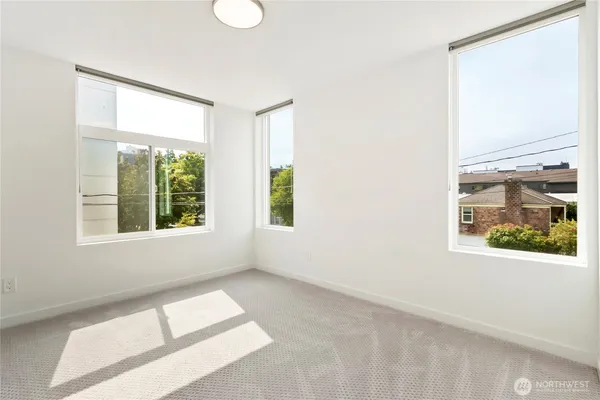 $680,000 | 947 Northwest 56th Street, Seattle, WA 98107