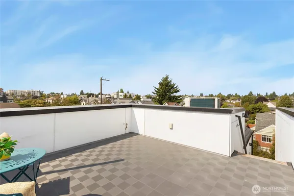 $680,000 | 947 Northwest 56th Street, Seattle, WA 98107