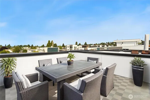 $680,000 | 947 Northwest 56th Street, Seattle, WA 98107