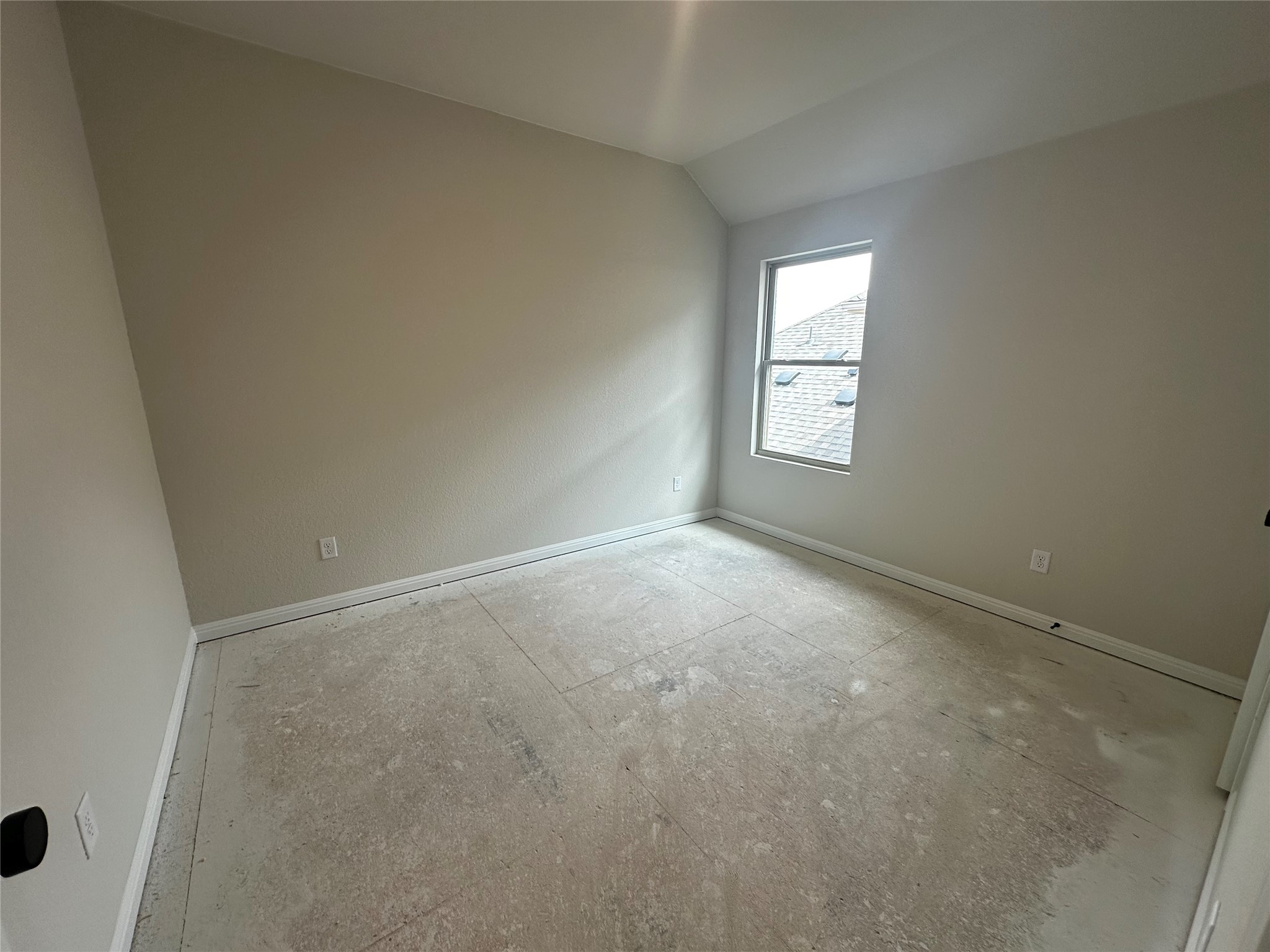 1053 Sienna Bear Road Georgetown, TX 78633 - Photo 25 of 32 an empty room that has a window