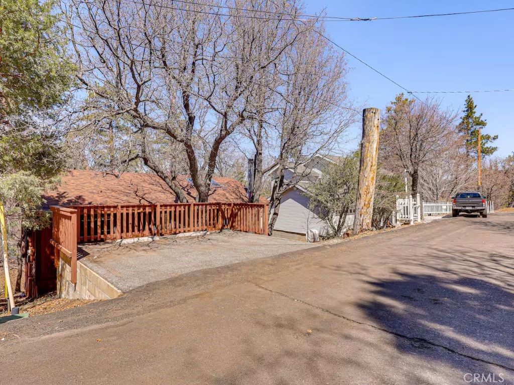 452 Orange Sugarloaf, CA 92386 - Photo 29 of 29 a view of street with cars on road