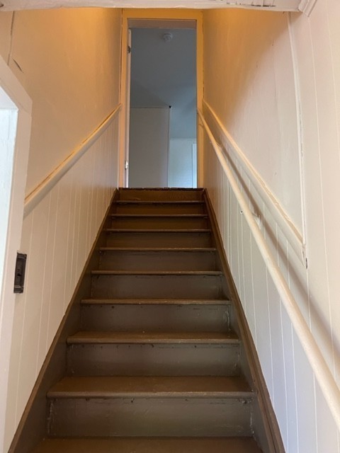 301 Bennett Street Decherd, TN 37324 - Photo 18 of 41 a view of entryway