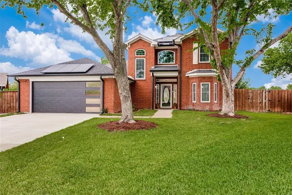 $329,999 | 3740 Cove Meadow Lane, Fort Worth, TX 76123