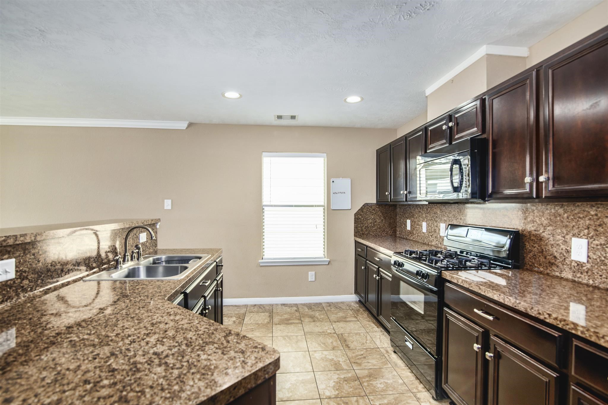 10447 Harbor Canyon Drive Humble, TX 77396 - Photo 11 of 30