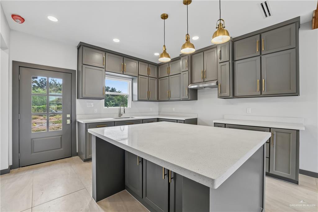 2303 Via Roma Road Weslaco, TX 78596 - Photo 9 of 24 Gallery Image 9