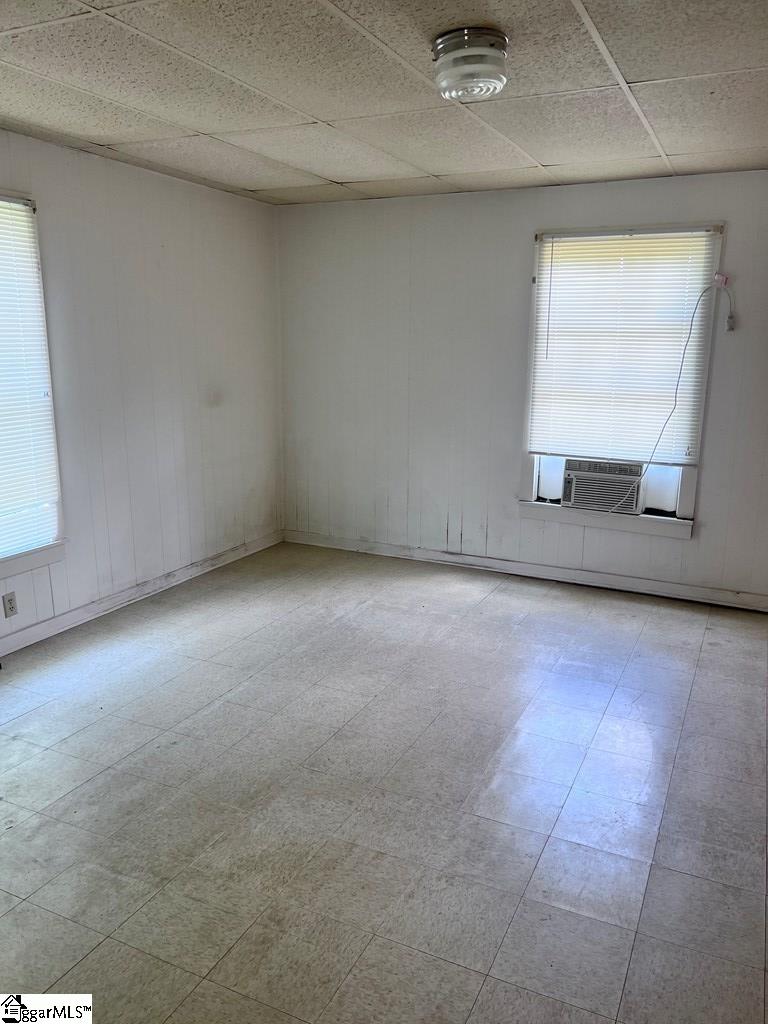 26 Sparks Avenue Ware Shoals, SC 29692 - Photo 2 of 7