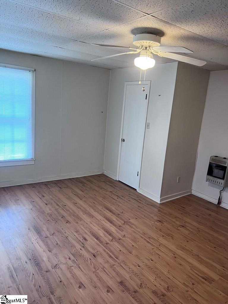 26 Sparks Avenue Ware Shoals, SC 29692 - Photo 3 of 7