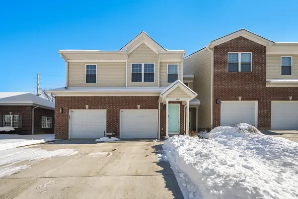 $250,000 | 1530 Nowlin Avenue, Unit 202, Lawrenceburg, IN 47025