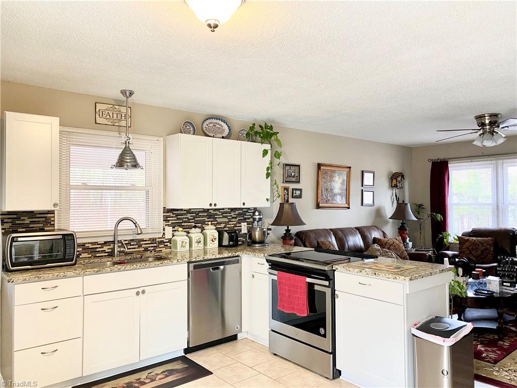 391 Briggs Road Lexington, NC 27292 - Photo 4 of 11 Gallery Image 4