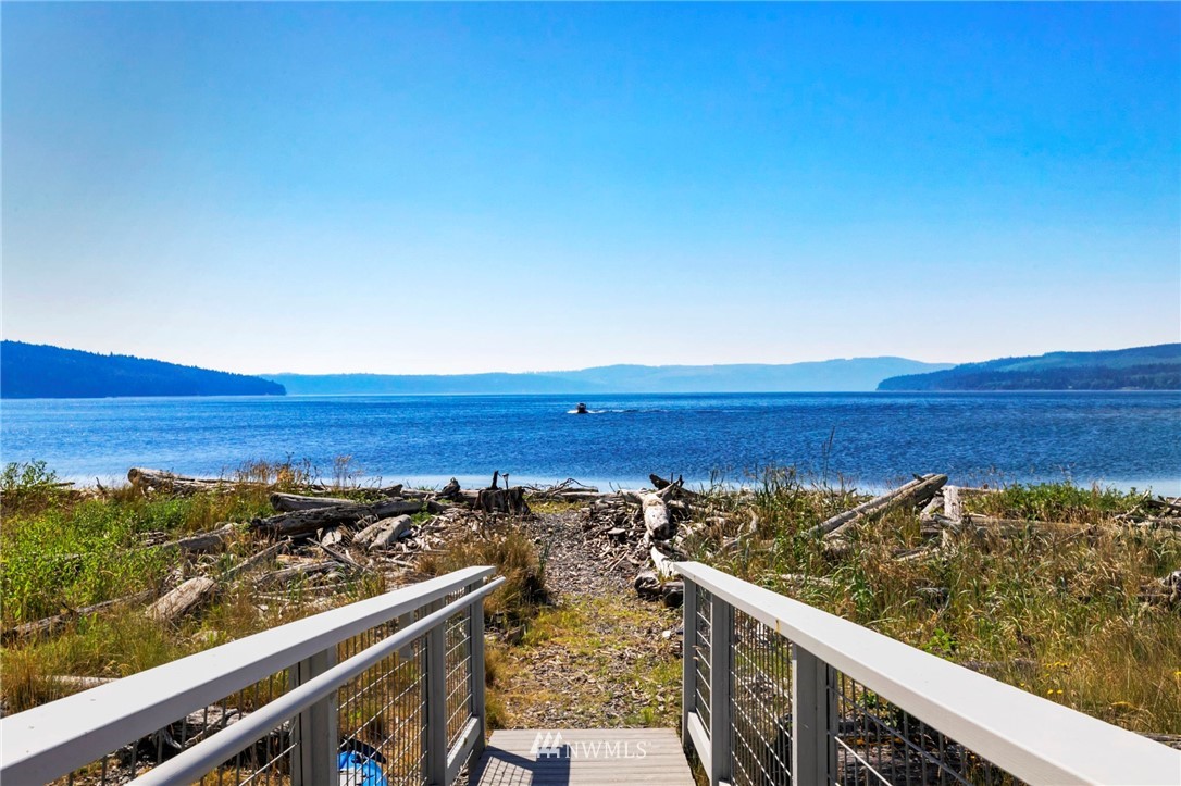 1000 Beckett Point Road Port Townsend, WA 98368 - Photo 1 of 31 Gallery Image 1