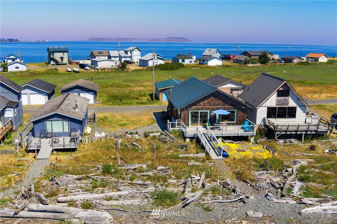 1000 Beckett Point Road Port Townsend, WA 98368 - Photo 2 of 31 Gallery Image 2