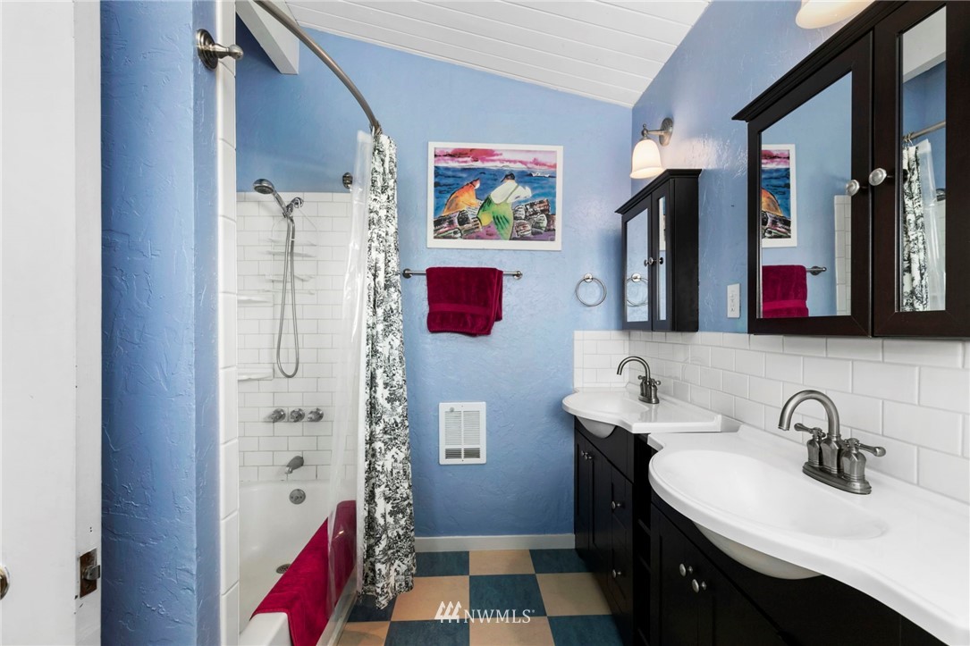 1000 Beckett Point Road Port Townsend, WA 98368 - Photo 11 of 31 Gallery Image 11