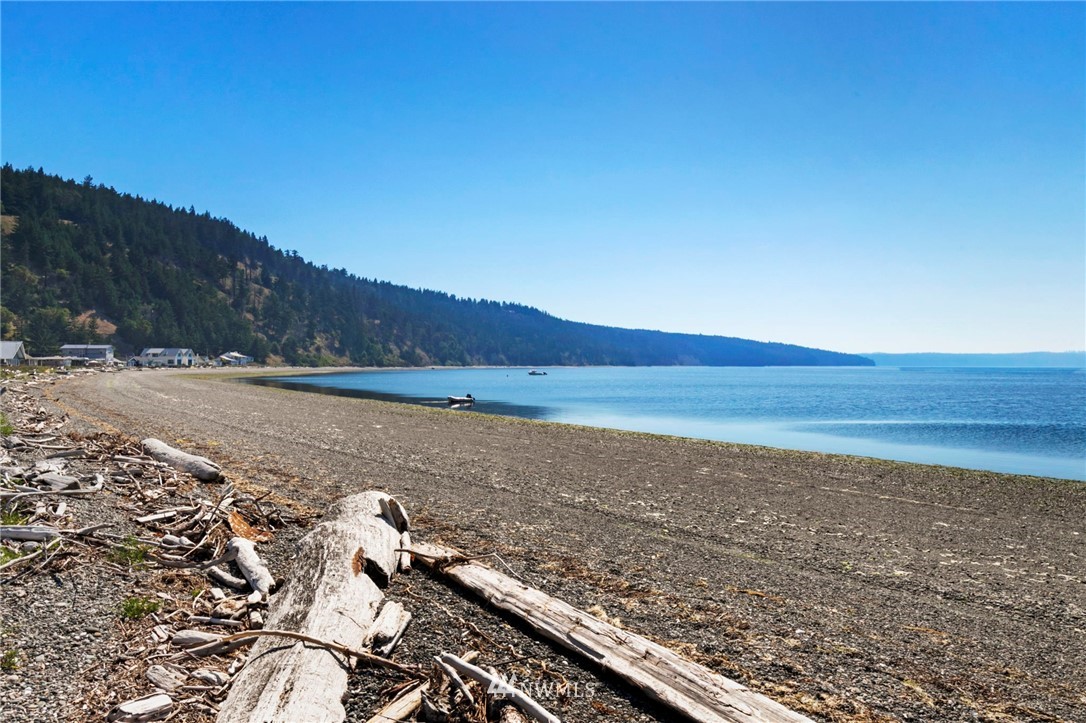 1000 Beckett Point Road Port Townsend, WA 98368 - Photo 14 of 31 Gallery Image 14