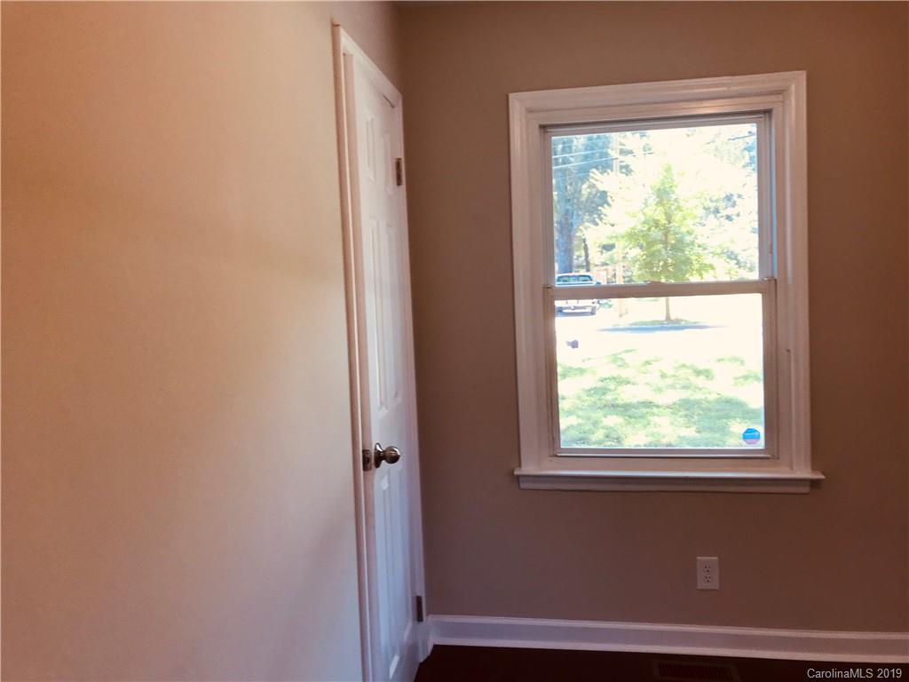 3837 Sofley Road Charlotte, NC 28206 - Photo 14 of 21 Gallery Image 14