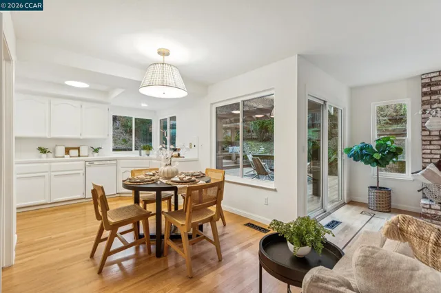 $1,298,000 | 53 Paso Nogal Court, Pleasant Hill, CA 94523