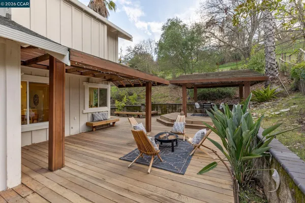 $1,215,000 | 53 Paso Nogal Court, Pleasant Hill, CA 94523