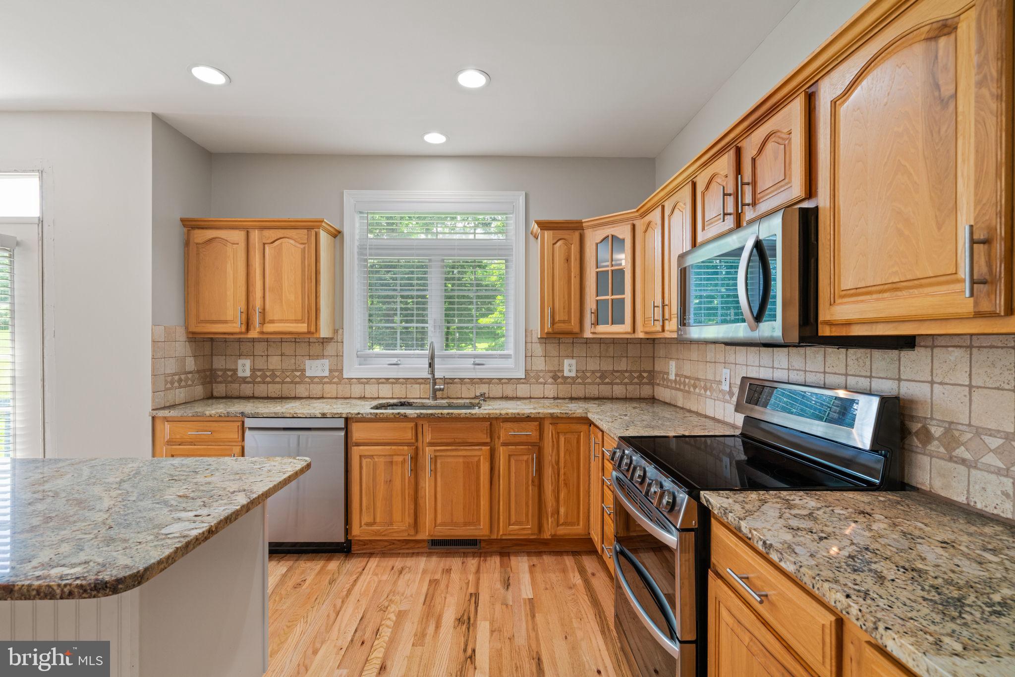 19033 Otley Road Purcellville, VA 20132 - Photo 13 of 52