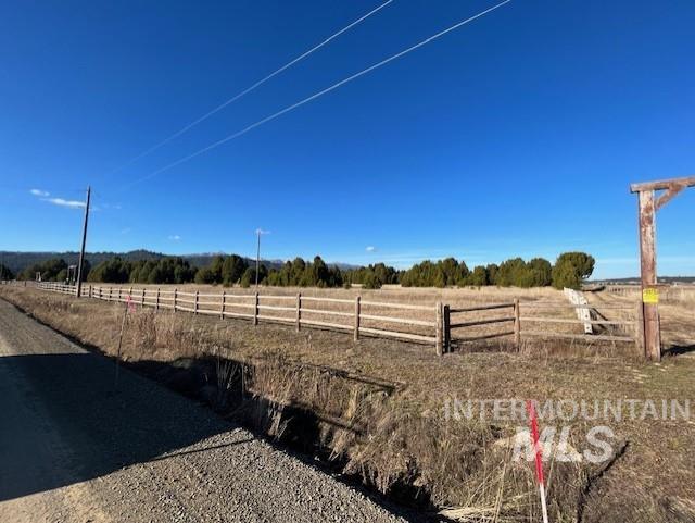 111 Sixty Lane Cascade, ID 83611 - Photo 18 of 50