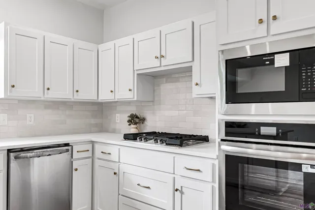 $395,000 | 12833 Port Hudson-Pride Road, Zachary, LA 70791