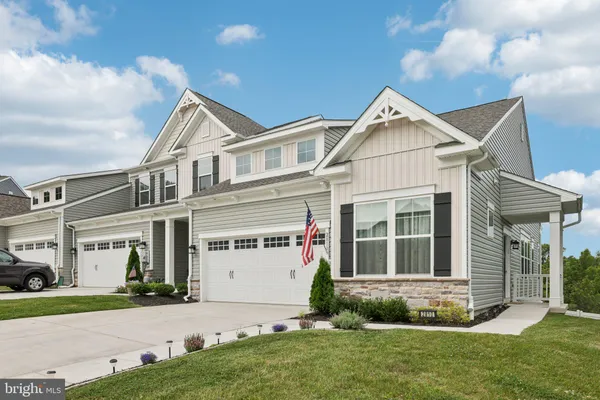 $429,000 | 2810 Town View Circle, New Windsor, MD 21776
