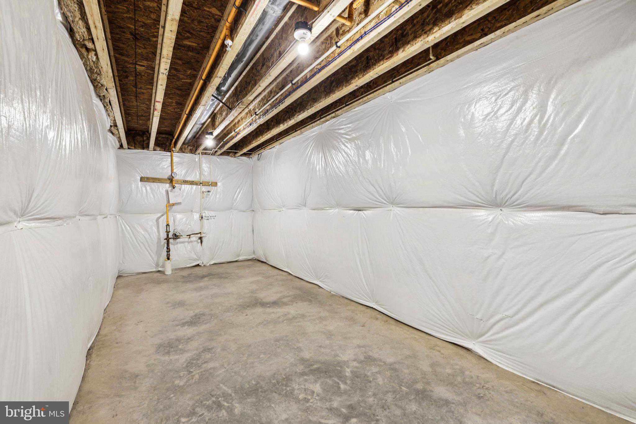 2810 Town View Circle New Windsor, MD 21776 - Photo 32 of 40 Room to grow