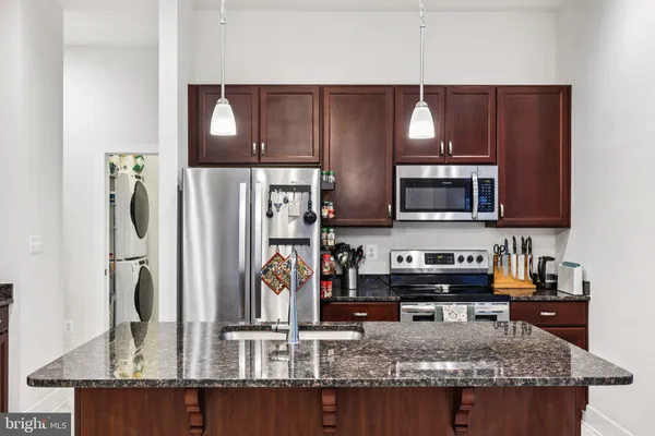 $429,000 | 2810 Town View Circle, New Windsor, MD 21776