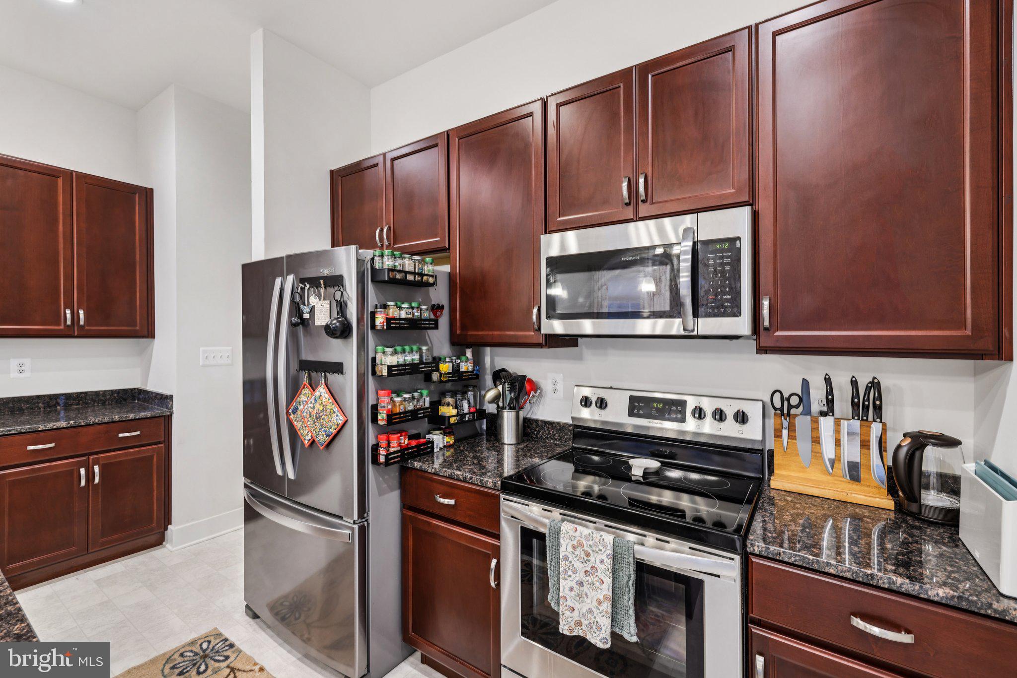 2810 Town View Circle New Windsor, MD 21776 - Photo 7 of 40