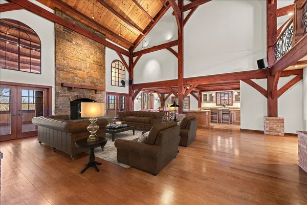$1,995,000 | 236 Steeplechase Road, Barrington Hills, IL 60010