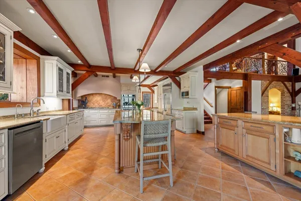 $1,995,000 | 236 Steeplechase Road, Barrington Hills, IL 60010